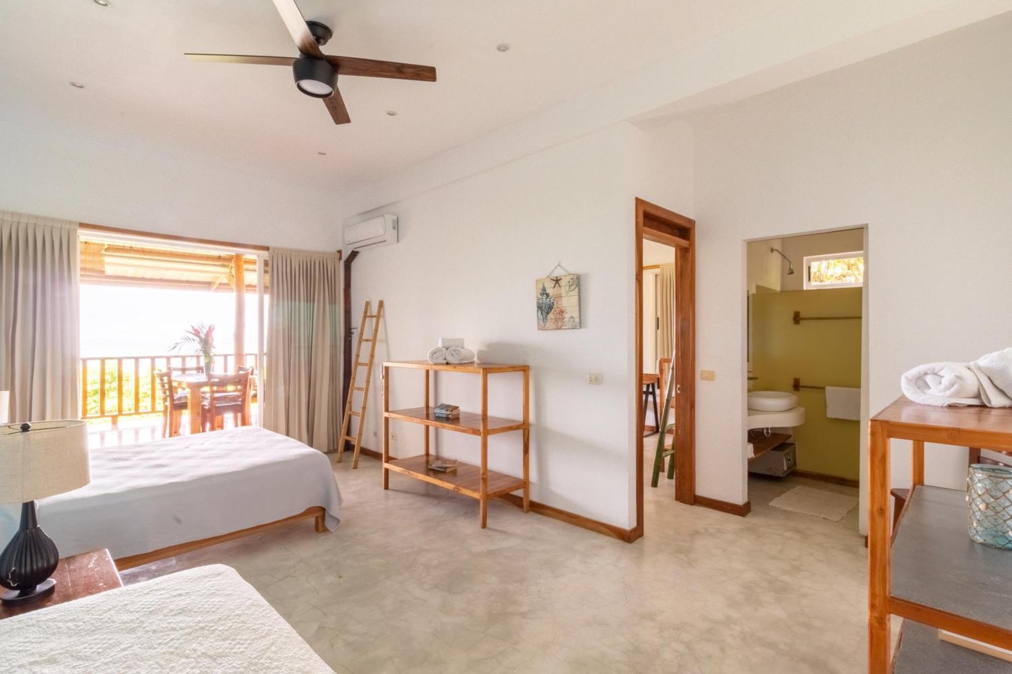 Отель Vista Naranja Ocean View House Кармен Экстерьер фото